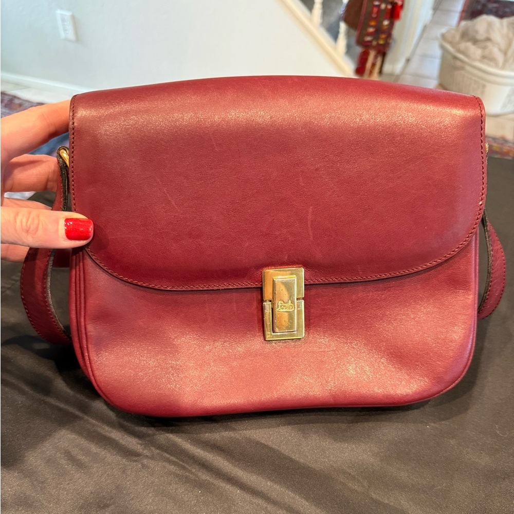 Vintage Céline Horse Carriage Clasp Burgundy Leather Shoulder Bag - Picture 13 of 16